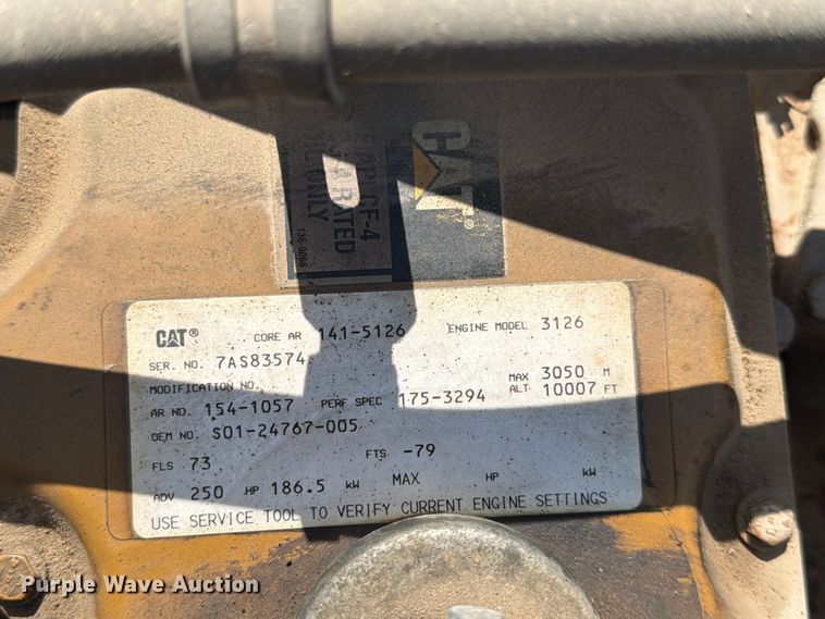 image for item FK3044 2000 Freightliner FL70 utility / service truck