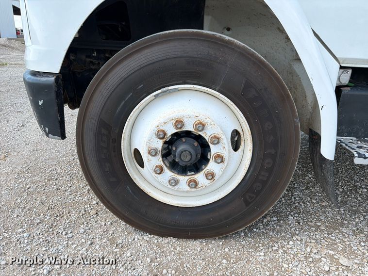 image for item FK3044 2000 Freightliner FL70 utility / service truck