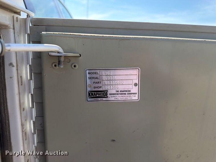 image for item FK3045 2006 Chevrolet Silverado 2500HD Ext. Cab utility bed pickup truck