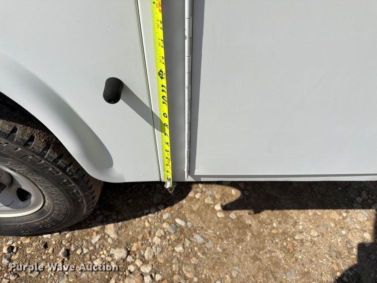 image for item FK3045 2006 Chevrolet Silverado 2500HD Ext. Cab utility bed pickup truck