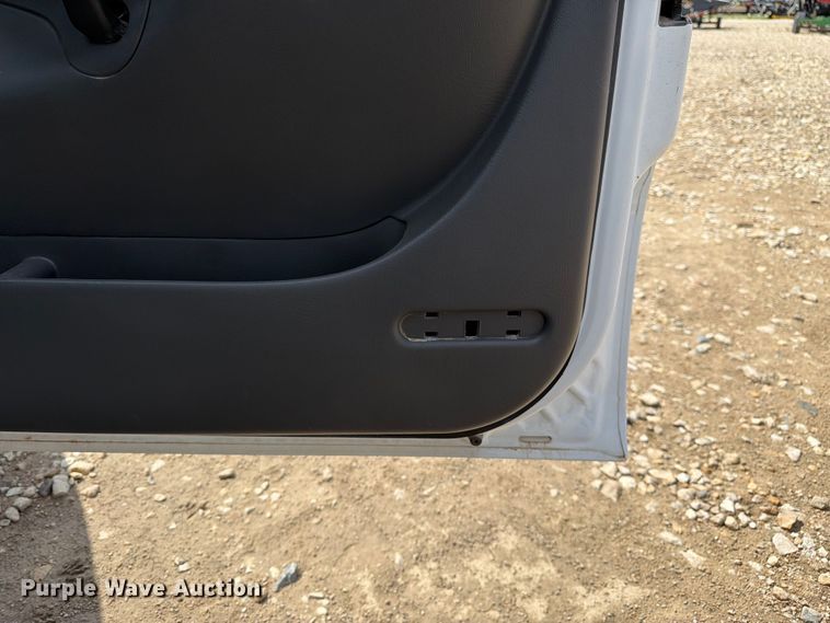 image for item FK3045 2006 Chevrolet Silverado 2500HD Ext. Cab utility bed pickup truck