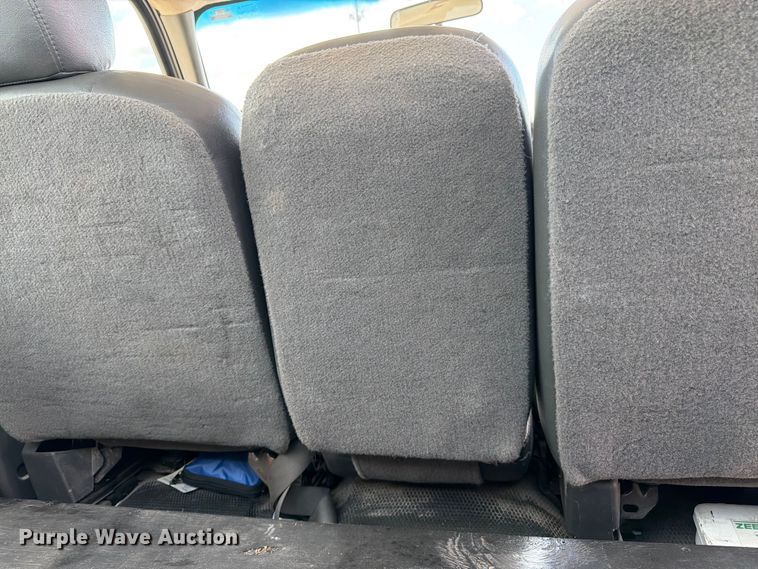 image for item FK3045 2006 Chevrolet Silverado 2500HD Ext. Cab utility bed pickup truck