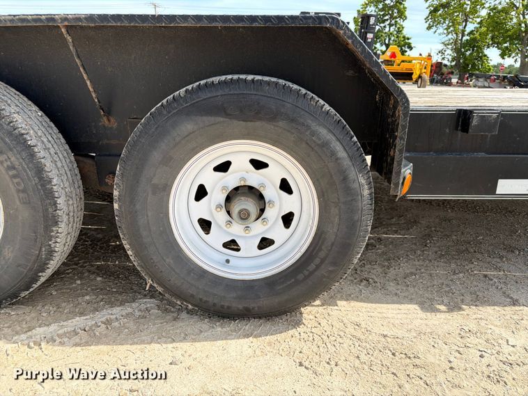 image for item FK3046 2018 PJ equipment trailer