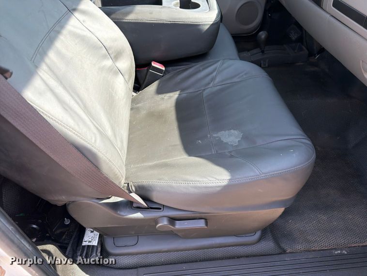 image for item FK3047 2009 Chevrolet Silverado 2500HD utility bed pickup truck