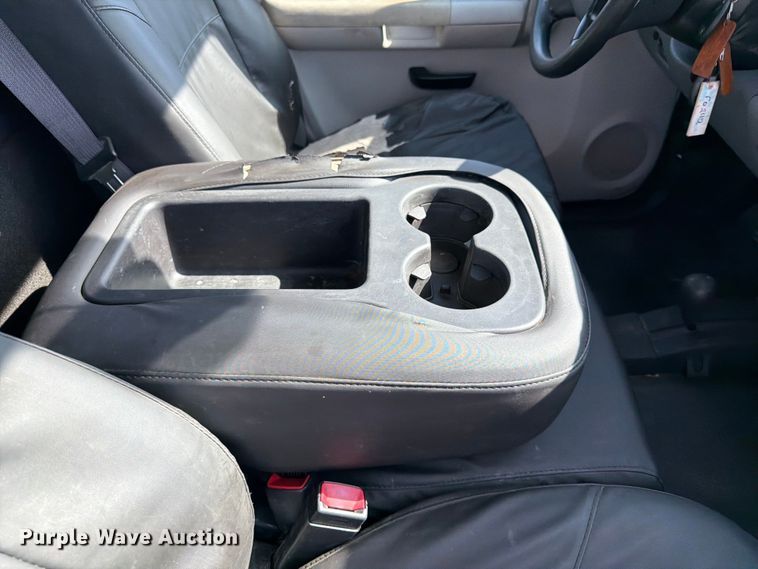 image for item FK3047 2009 Chevrolet Silverado 2500HD utility bed pickup truck