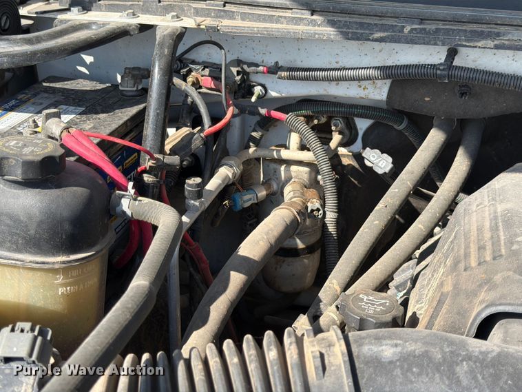 image for item FK3047 2009 Chevrolet Silverado 2500HD utility bed pickup truck
