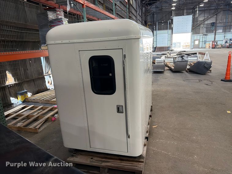 image for item FK3059 Sleeper cab