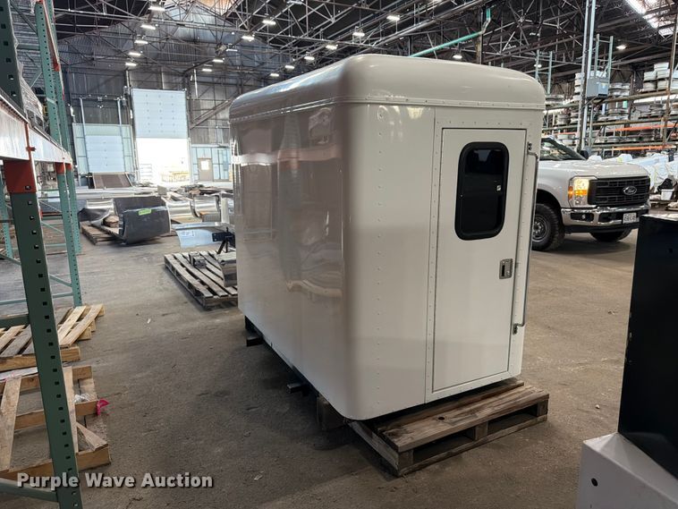 image for item FK3059 Sleeper cab