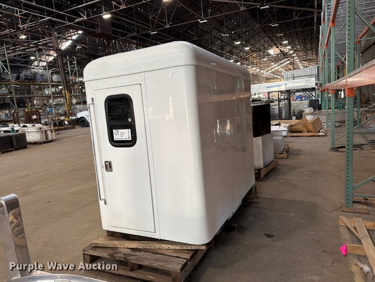 image for item FK3059 Sleeper cab