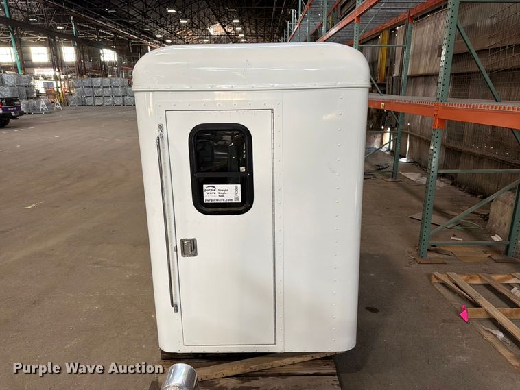 image for item FK3059 Sleeper cab