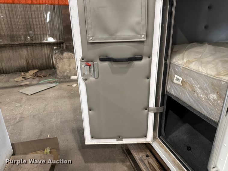 image for item FK3059 Sleeper cab
