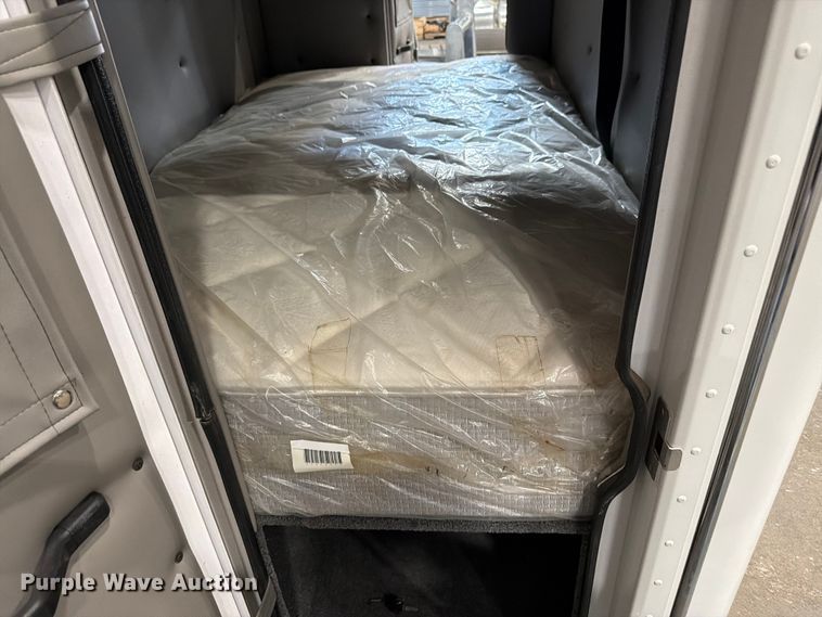 image for item FK3059 Sleeper cab