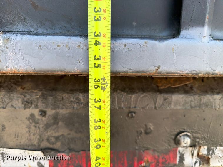 image for item FK3082 2001 International 4700 flatbed truck