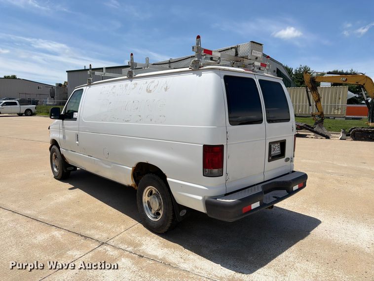 image for item FK3083 2003 Ford E250 van