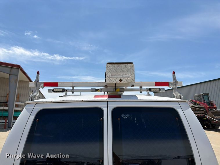 image for item FK3083 2003 Ford E250 van