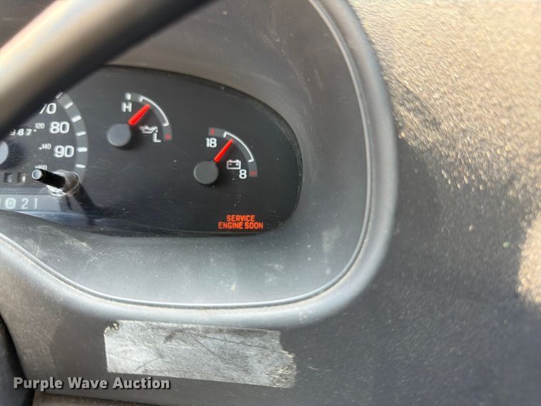 image for item FK3083 2003 Ford E250 van