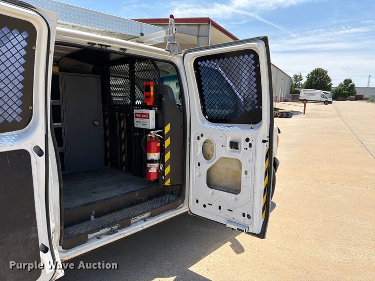 image for item FK3083 2003 Ford E250 van