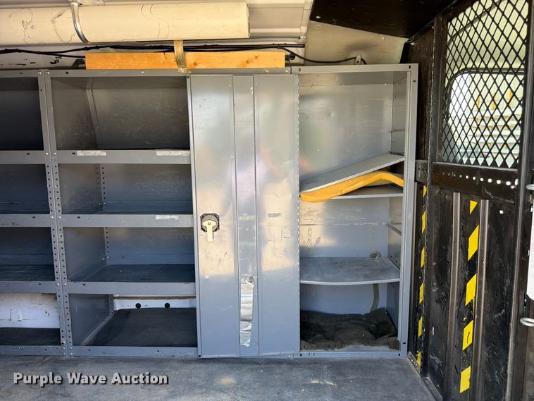image for item FK3083 2003 Ford E250 van