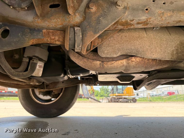 image for item FK3083 2003 Ford E250 van