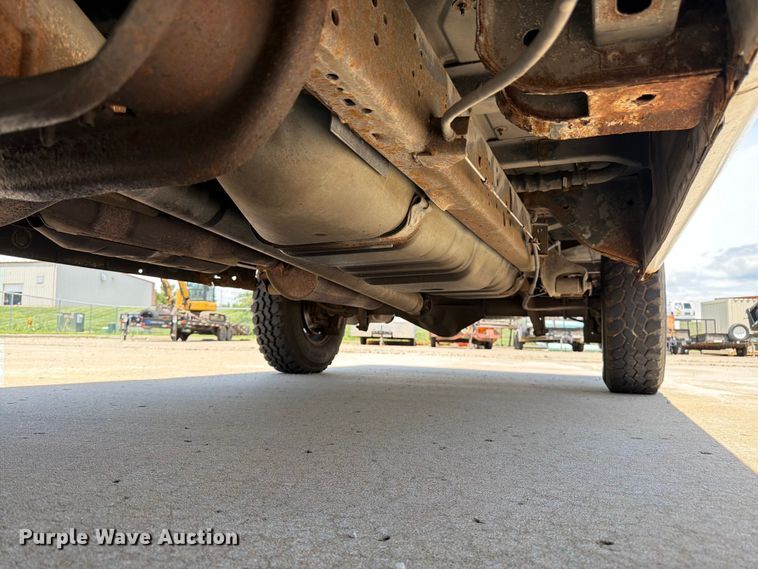 image for item FK3083 2003 Ford E250 van