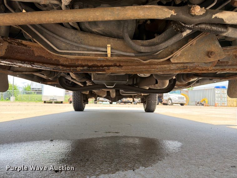 image for item FK3083 2003 Ford E250 van