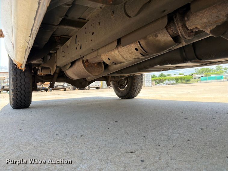 image for item FK3083 2003 Ford E250 van