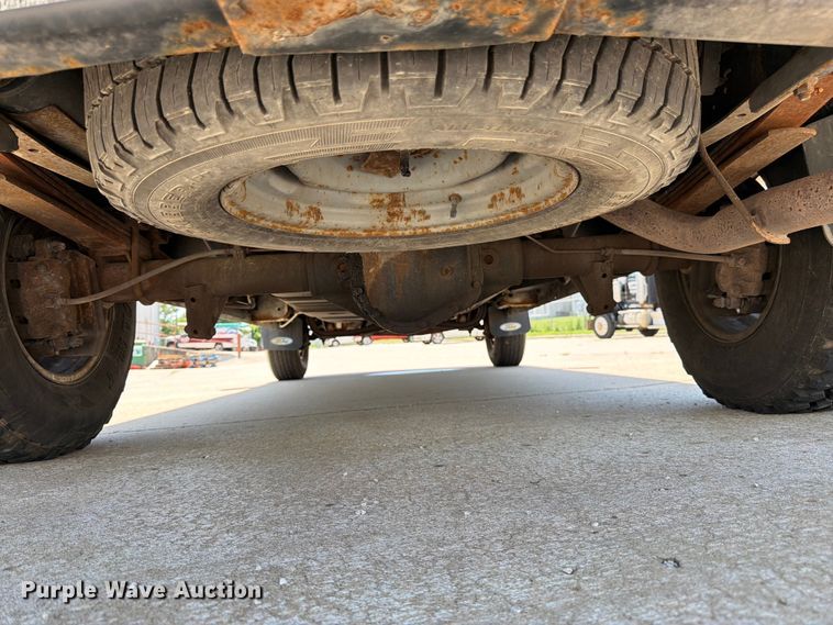 image for item FK3083 2003 Ford E250 van