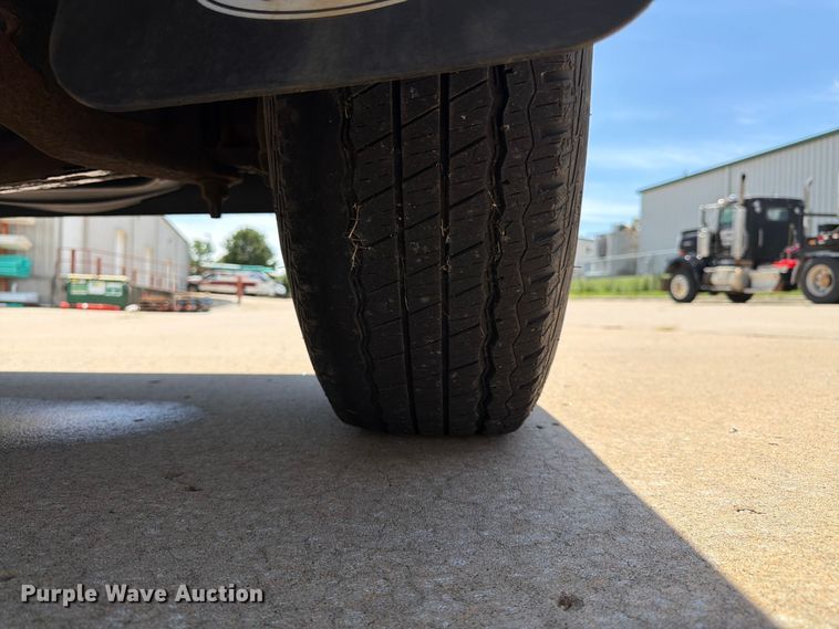 image for item FK3083 2003 Ford E250 van