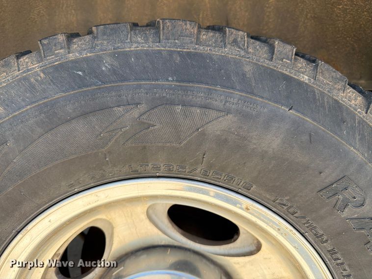 image for item FK3083 2003 Ford E250 van