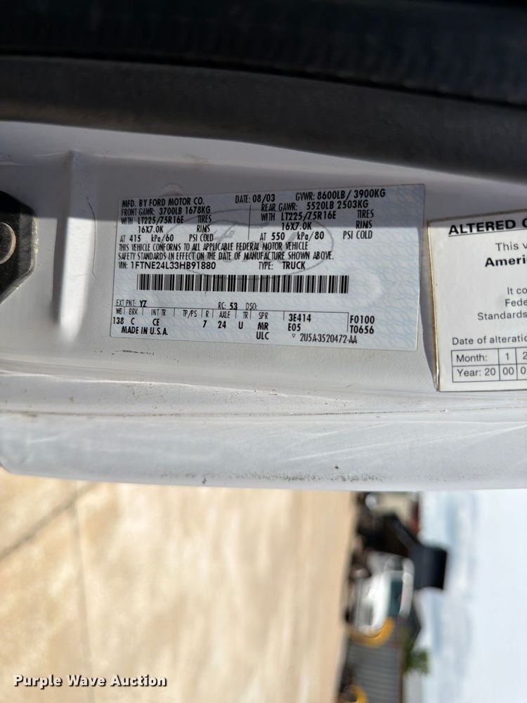 image for item FK3083 2003 Ford E250 van