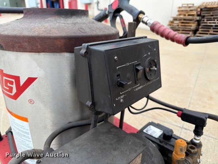 image for item FK3086 Hotsy 555SS hot pressure washer