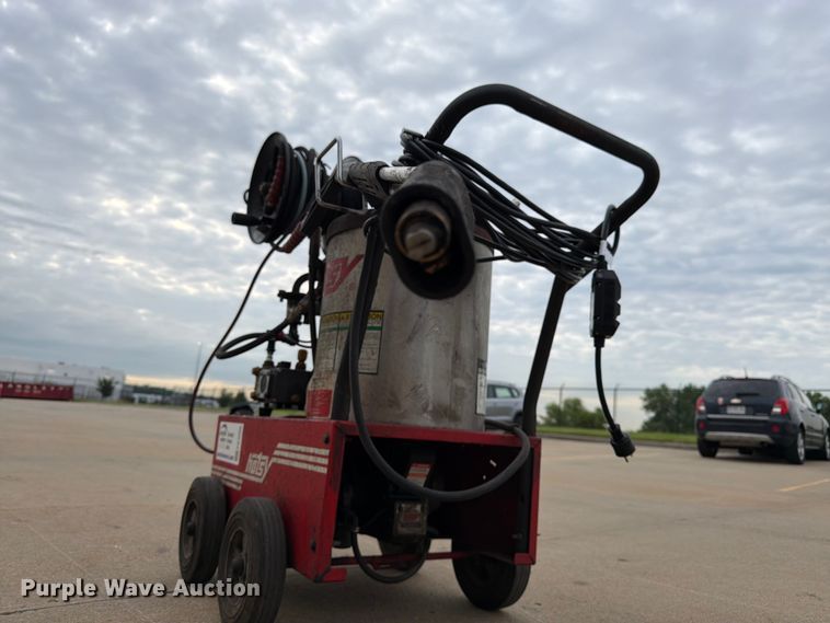 image for item FK3086 Hotsy 555SS hot pressure washer