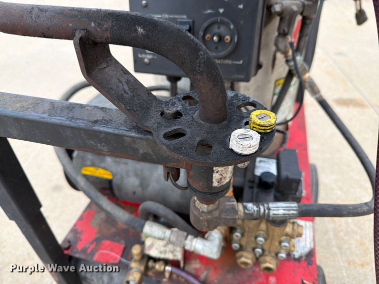 image for item FK3086 Hotsy 555SS hot pressure washer