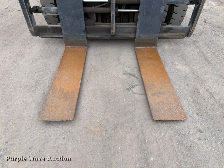 image for item FK4503 Doosan D70S-7 forklift