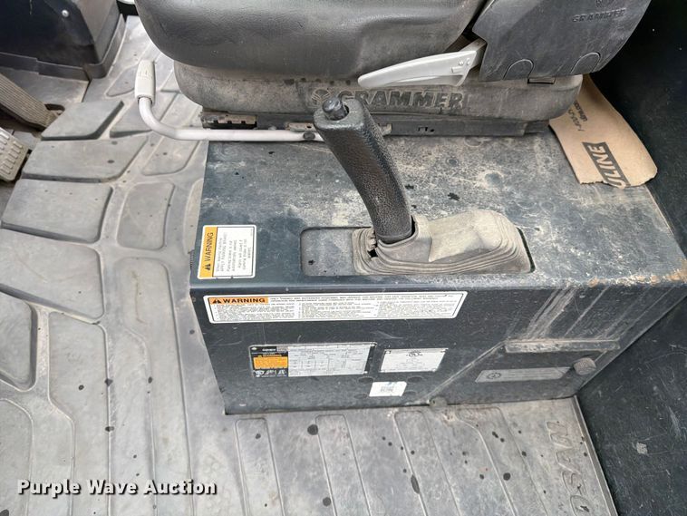 image for item FK4503 Doosan D70S-7 forklift