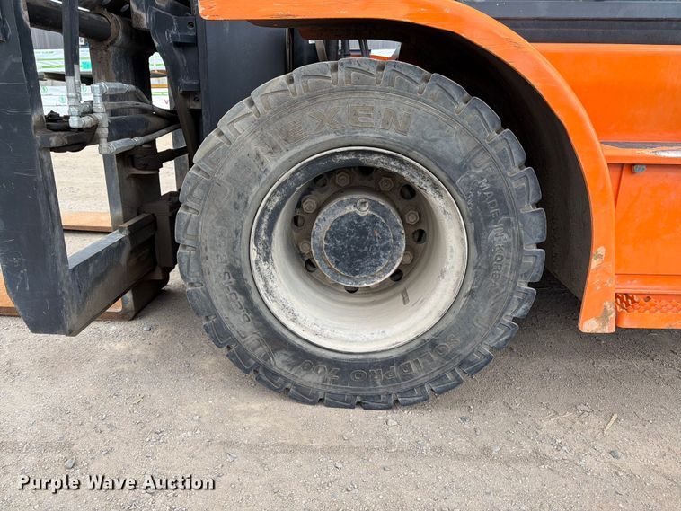 image for item FK4503 Doosan D70S-7 forklift