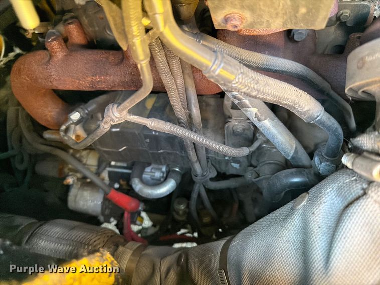 image for item FK4504 2016 Hyundai 130D-9 forklift