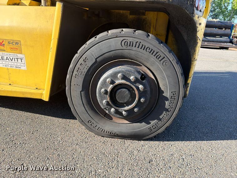 image for item FK4504 2016 Hyundai 130D-9 forklift