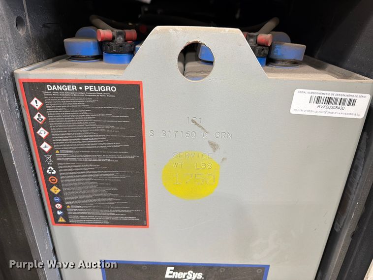 image for item FM7543 2019 Crown SP3520-30 order picker