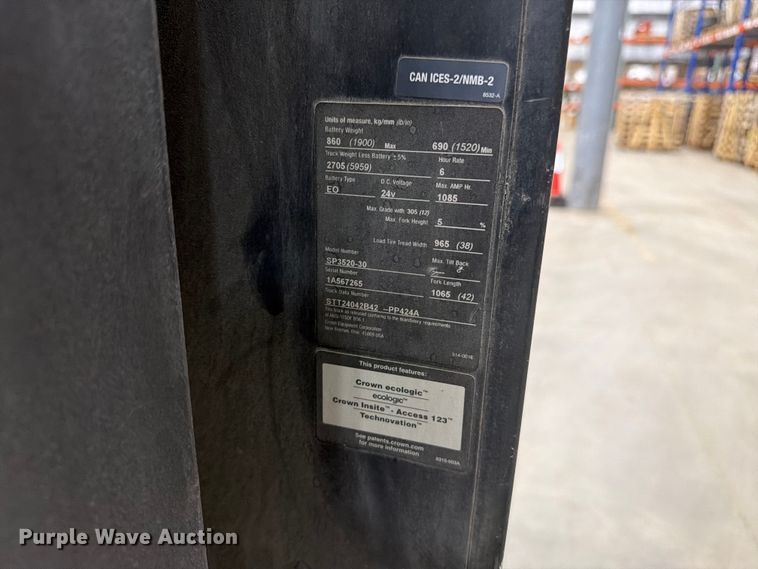 image for item FM7543 2019 Crown SP3520-30 order picker
