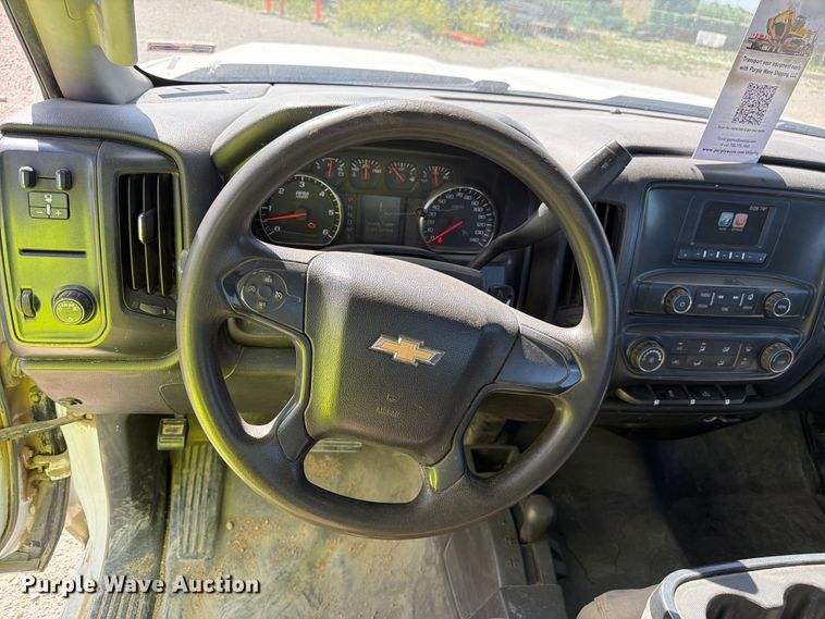 image for item FM7544 2016 Chevrolet Silverado 2500 pickup truck