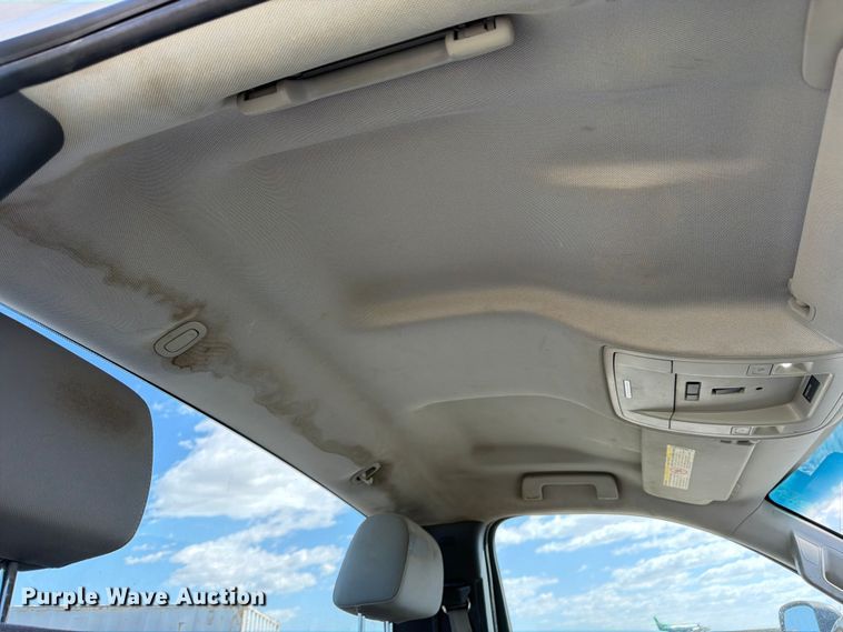 image for item FM7544 2016 Chevrolet Silverado 2500 pickup truck