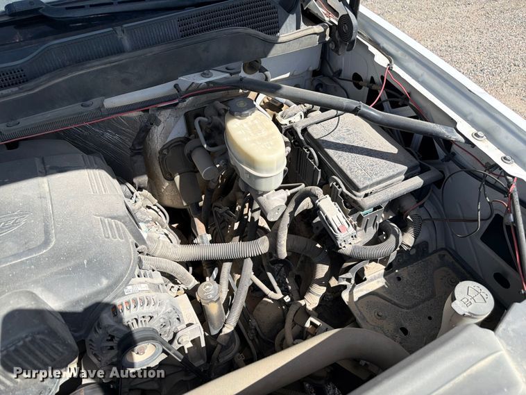 image for item FM7544 2016 Chevrolet Silverado 2500 pickup truck