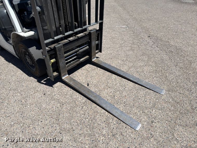 image for item FM7549 2016 UniCarriers PF50 forklift