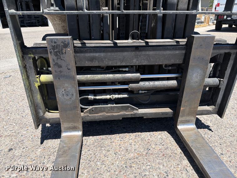 image for item FM7549 2016 UniCarriers PF50 forklift