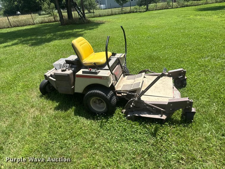 image for item NA9516 2002 Grasshopper 614 ZTR lawn mower