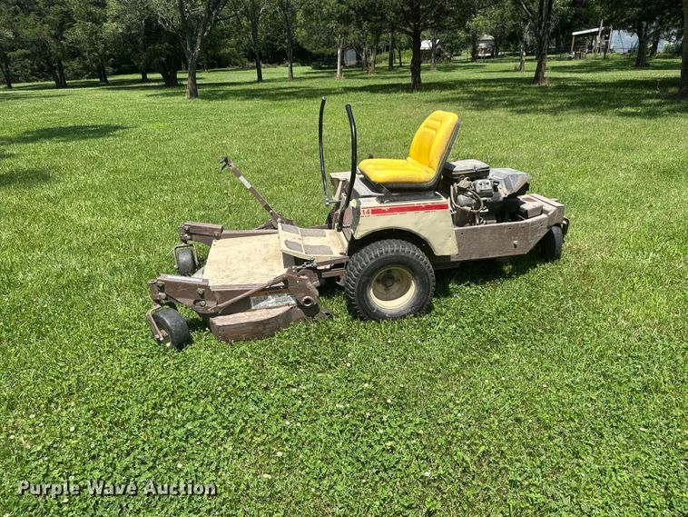 image for item NA9516 2002 Grasshopper 614 ZTR lawn mower