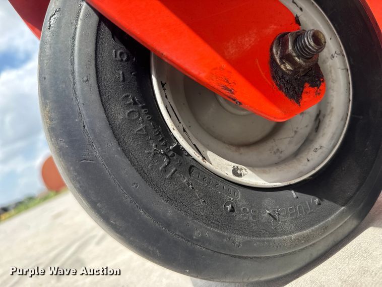 image for item NA9518 Ariens Zoom 54 XL ZTR lawn mower