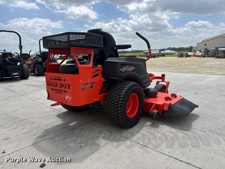 image for item NA9525 2016 Bad Boy Elite Series ZTR lawn mower