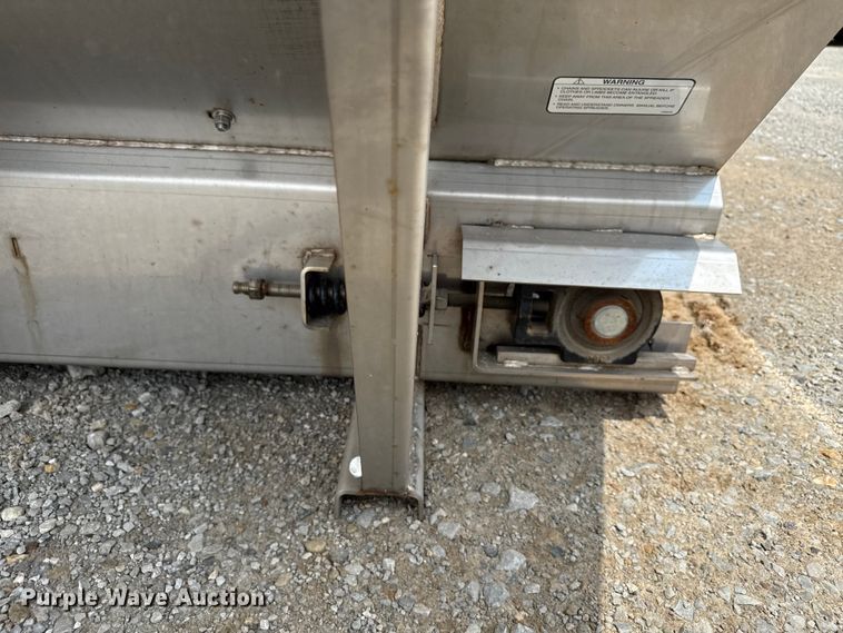 image for item ND9512 Salt Dogg 14509F572111B6 spreader